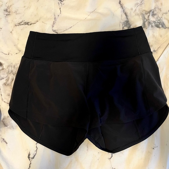 Lululemon speed up shorts - Picture 1 of 3